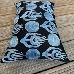 Tulips Suzani Pillow Cover Black & Blue Embroidered Silk Cushion - thumbnail 4