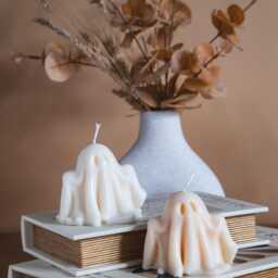 Spooky Ghost Candle Soy Wax Halloween Decor, Unique Home Decoration - thumbnail 3
