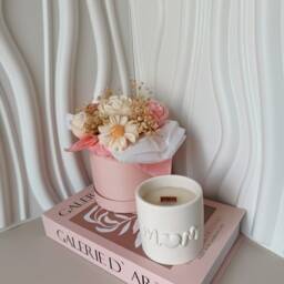 Limited Edition Mother's Day Candle in A Handmade Pot Made Of Jesmonite & Soy Wax, Fragrance Your Choice - thumbnail 3