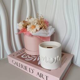 Limited Edition Mother's Day Candle in A Handmade Pot Made Of Jesmonite & Soy Wax, Fragrance Your Choice - thumbnail 2