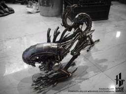 Recycled Metal Crouching Horror Monster - Medium Item - thumbnail 1