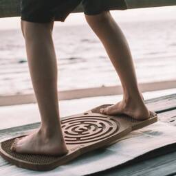 Handmade Oak Balance Board - Labyrinth Design, Focus & Coordination - thumbnail 4