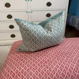 Linwood Ashfield in Sea Green - Velvet-Backed Cushion 50 X 38cm - thumbnail 4