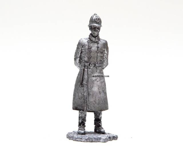 54mm Inspector G. Lestrade. Sherlock Holmes Stories. Sir Arthur Conan Doyle 132 Scale Metal Figurine - image 1