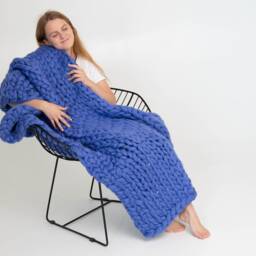 Handmade Chunky Knit Merino Wool Blanket, Giant Afghan, Bulky Throw - thumbnail 4