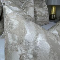 "Heavenly Cloud - Nimbus Luxury Modern Cushion Cover, Throw Pillow 12""x20" - thumbnail 3