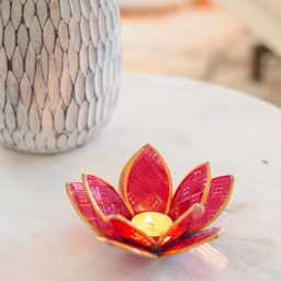 Handcrafted Lotus Tealight Holder in Glass For Home D??cor - thumbnail 2
