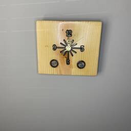 Wyoming Handmade State Quarter Clock With Inlaid Quarters. Fully Customizable - thumbnail 2