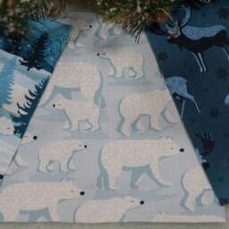Christmas Tree Skirt - Polar Bears & Reindeer Blue, Silver, White 60 - thumbnail 3