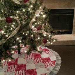 Christmas Tree Skirt - Polar Bears & Reindeer Blue, Silver, White 60 - thumbnail 2