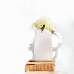 White & Gray Paper Mache Pitcher Wet Vase Cyril - thumbnail 4
