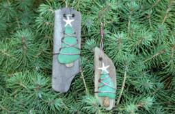 Handmade Driftwood & Sea Glass Christmas Tree Ornament Set, Rustic Coastal Decor