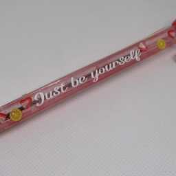 strawberry Pen Holder -Concrete- Resin - Refillable Pen- Desk D??cor- Office Accessories- Fruits Gifts- Handmade - thumbnail 3