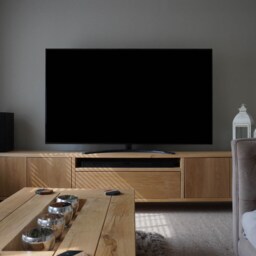 Hand-Crafted Large Oak Tv Cabinet - Harrods Design Media Center, Storage Console Clear Satin Finish - thumbnail 4