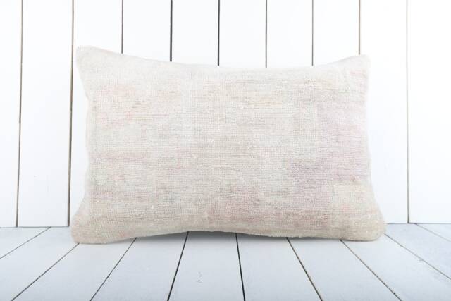 Handmade Turkish Kilim Pillow Cover Vintage Anatolian Design - 16x24 - image 1
