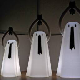 Ghost Holding A Kitty Lamp, Behold Halloween Figurine Led Nightlight Decoration, Remote Cute October Desk Figure, Spooky Trick-Or-Treating - thumbnail 3
