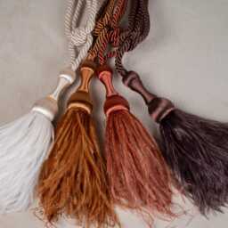 Feather Curtain Tieback Tassel - Luxury Drapery Tie Back Decorative Holdback Window Accessory 4 Colors - thumbnail 2