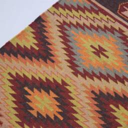 Gatta Traditional Hand Crafted Wool Area Rug - thumbnail 3