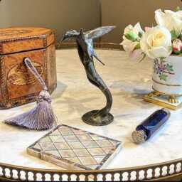 The Earth Has Music For Those That Listen.a Free Flowing Solid Bronze Hummingbird Sculpture With A Unique Patina & Golden Highlights - thumbnail 2