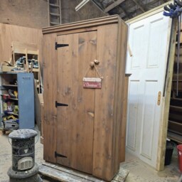 Rustic Linen Cupboard Kitchen Pantry, Larder, Hallway Storage Cabinet - thumbnail 4