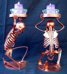 Kneeling Torch Bearers - Set Of 2 Candle Holders - thumbnail 4