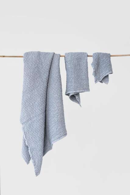 Light Gray Waffle Towel Set - Soft Linen Bath Towels For Body, Face, Hand Absorbent Stonewashed Quick Dry Spa Gift - image 1