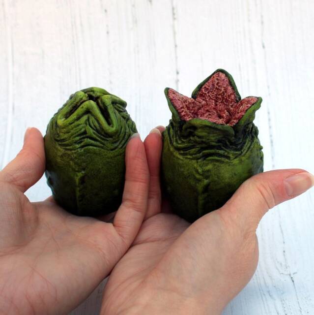 Alien Ovomorph Egg Model 1979 Film Prop Replica - image 1