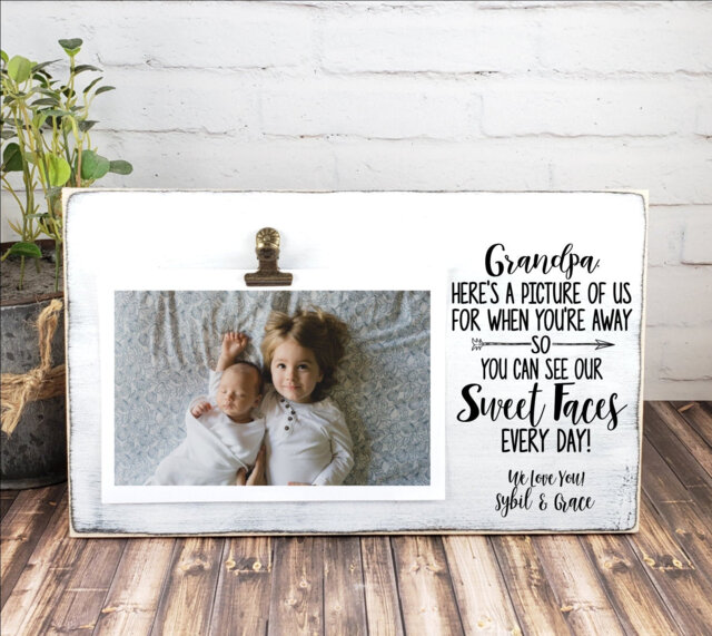 Here's A Picture Of Me Grandparents Day Frame For Grandma, Gift Grandpa, Nana & Papa, Long Distance Grandchildren - image 1