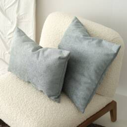 Beige Teddy Boucle Throw Pillow Cover, Boho Cozy Custom Lumbar Case, Soft Cushion Invisible Zipper, Elegant Home Decor - thumbnail 3