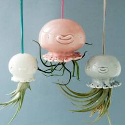 Jellyfish Hanging Planter. A Cute Air Planter Shaped To Hold Plants. Ceramic Handmade in Italy - thumbnail 2