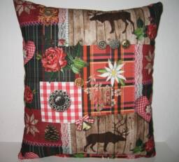 Cushion Cover Deer Gentian Checks H??ttenzauber - thumbnail 1