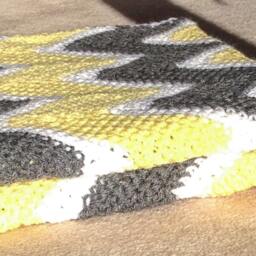 1 in Stock - Chevron Crochet Baby Blanket - thumbnail 4