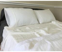 Linen Bed Sheets in Soft White - Medium Weight Linen, Top Sheet, Fitted 2 Pillow Case, Linen Sheets Queen, King, Full, Twin