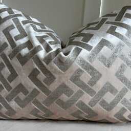 Silk Velvet Geometric Cushion Cover Champagne Cream & Silver Dedar Milano - thumbnail 2