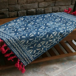 Handwoven Indigo Rug Traditional Indian Cotton Rug With Pink Pom-Poms - 2x3 Ft - thumbnail 3