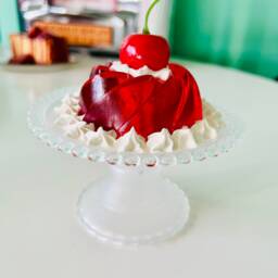 Extra Whipped Cream Mini Colorful Jelly Cake Fake Food Dopamine Decor Quirky Funky Kitschy Retro Pop Art - thumbnail 2