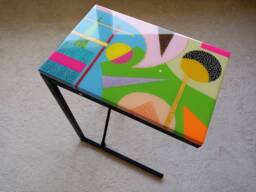 Wooden C Shape Colorful Side End Epoxy Resin Coffee Table With Metal Legs