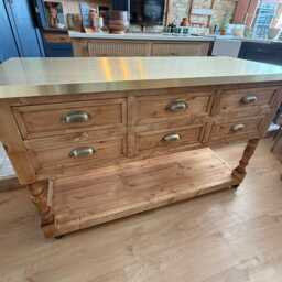 Bespoke Spindle Dairy Table Kitchen Island - thumbnail 4