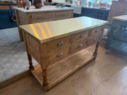 Bespoke Spindle Dairy Table Kitchen Island