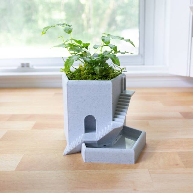Small Succulent Tower Pot - Castle Tower, Planter, Building Architecture Pot, Pentatower - image 1