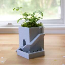 Small Succulent Tower Pot - Castle Tower, Planter, Building Architecture Pot, Pentatower - thumbnail 3