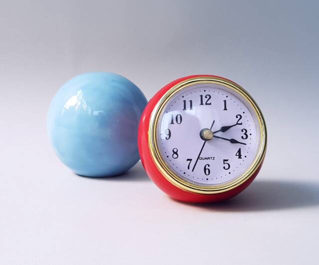 Red Ceramic Ball Desk Clock Retro Style Handmade Decor - image 1