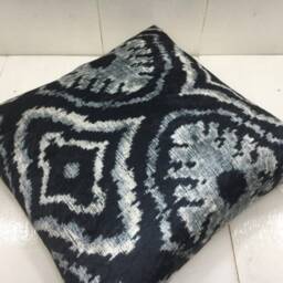 Handwoven Silk Ikat Pillow Cover, Modern Home Decor - 16x16 - thumbnail 4