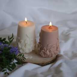 Embossed Flower Pillar Candle - Wedding Decor Candles Handmade Soy Wax -Home Favour - thumbnail 3