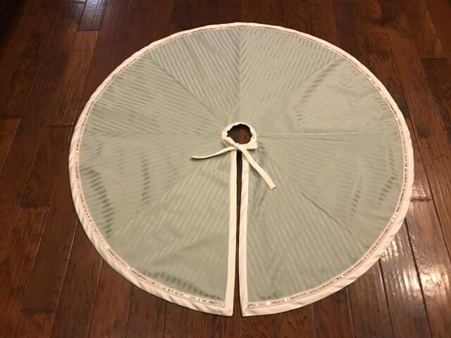 Handmade 55 Inch Frosted Green Sequin Christmas Tree Skirt-Made in Usa - image 1
