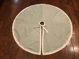 Handmade 55 Inch Frosted Green Sequin Christmas Tree Skirt-Made in Usa