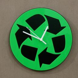 Recycle Green Wall Clock - thumbnail 2