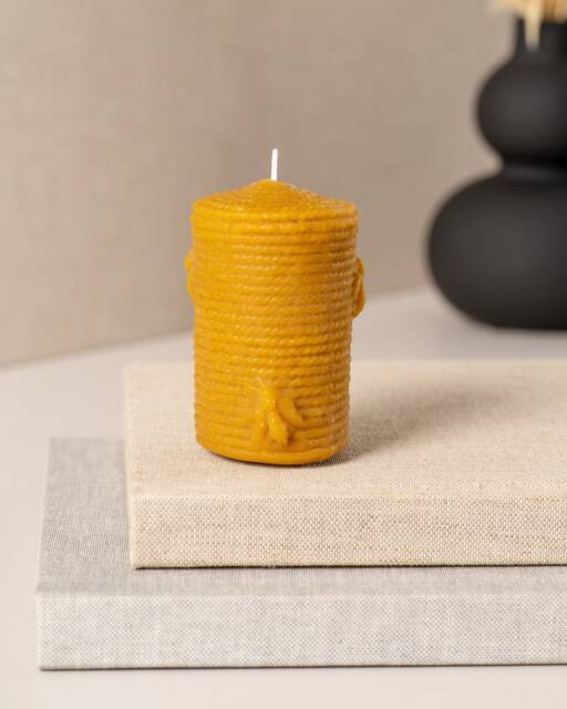 Handcrafted Beeswax Christmas Candle - Natural Rope Design, Holiday Gift - image 1