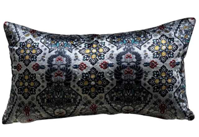 Luxury Cushion Cover Osborne & Little Fabric Savoy Velvets Pattern Iolante in Silver - image 1