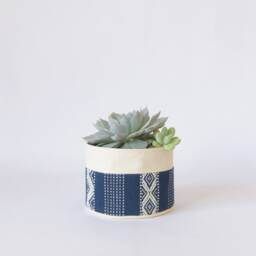 Medium Natural Canvas Sitting Planter - Indigo